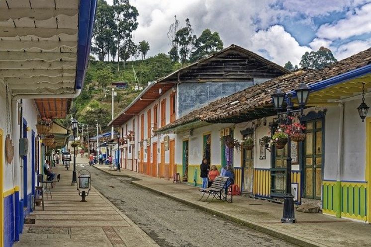 Colombia en los tiempos del coronavirus. La escuela de la vida